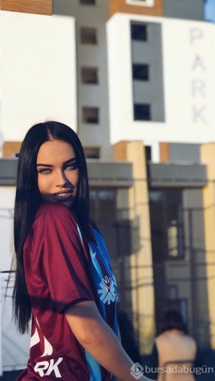 Ünlü iki model Trabzonspor forması giyerse!
