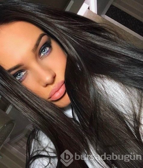Ünlü iki model Trabzonspor forması giyerse!