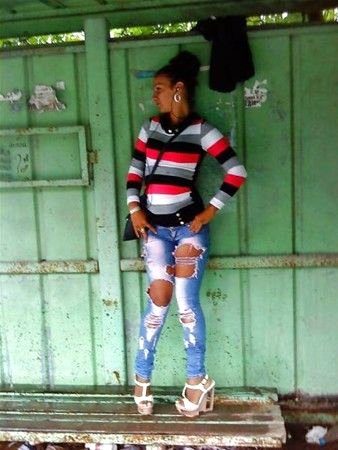 Sokak kamerasına yakalanan hayat kadınları