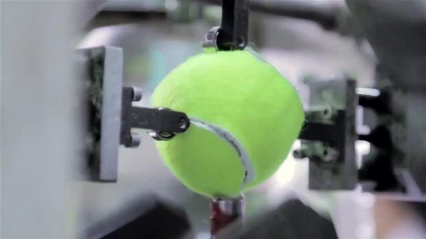 Tenis topu nasıl yapılıyor?
