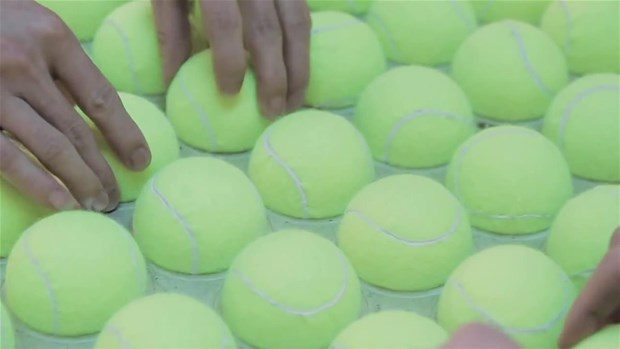 Tenis topu nasıl yapılıyor?