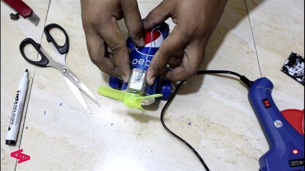Kola kutusundan bakın ne yaptı