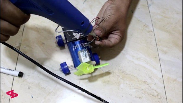 Kola kutusundan bakın ne yaptı