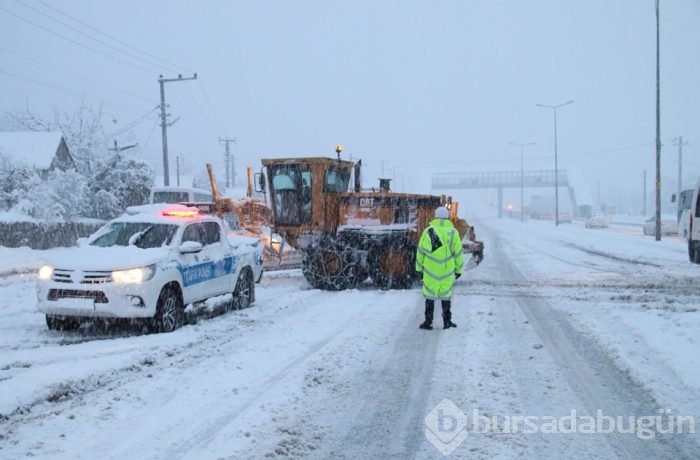 Ulaşıma kar engeli