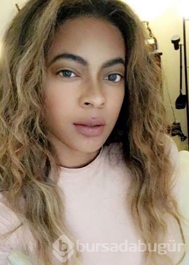 Ünlü şarkıcı Beyonce'ye ikizi kadar benziyor