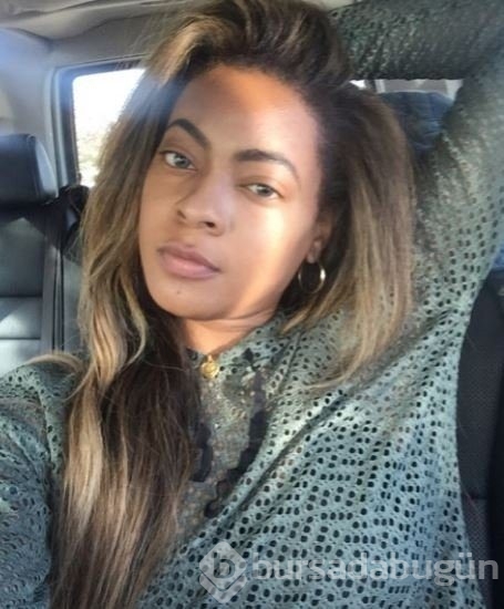Ünlü şarkıcı Beyonce'ye ikizi kadar benziyor
