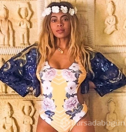 Ünlü şarkıcı Beyonce'ye ikizi kadar benziyor
