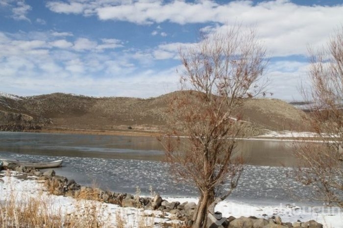 Çıldır Gölü'nden kış manzaraları