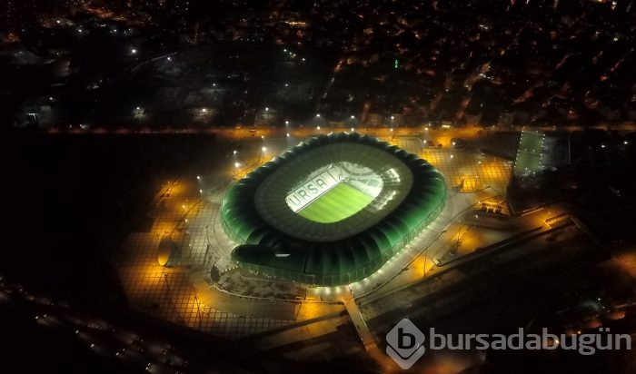Bursaspor için 250 kişi hazırladı 23 bin kişi sergiledi	