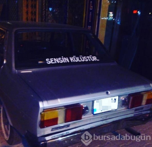 En komik araç yazıları