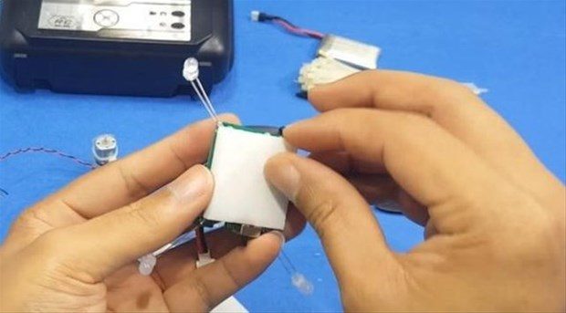 Kendi Drone'unu kendi yaptı!