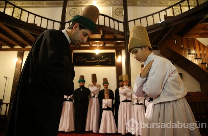 Bursa'da 6 baba 7 oğul semazen mutluluğu