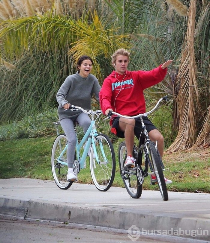 Selena Gomez ile Justin Bieber ilişkisine anne yorumu 