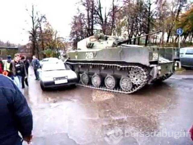 Askerlerin akıl sır ermeyen tank kazaları
