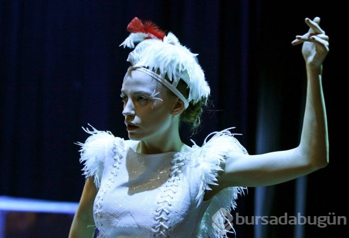 Serenay Sarıkaya: Anlık heyecanlar tatmin etmiyor