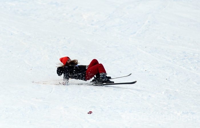 Bursa Uludağ'da sezon açıldı, pistler boş kaldı	