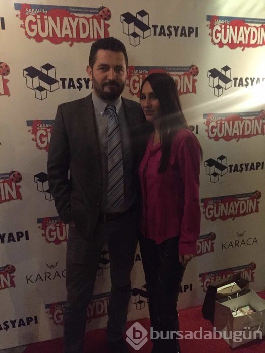 Günaydın'ın partisinde ünlüler geçidi
