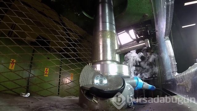 Kibrit çöpleri üzerinde tehlikeli hareketler!