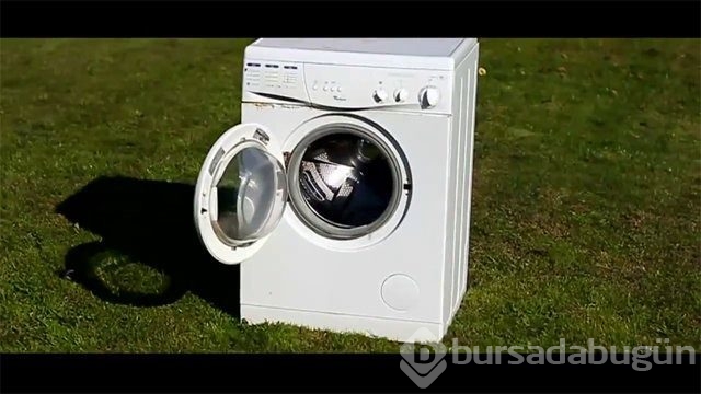 Kibrit çöpleri üzerinde tehlikeli hareketler!