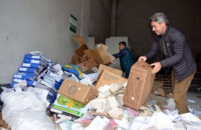 Memurluğu bıraktı patron oldu