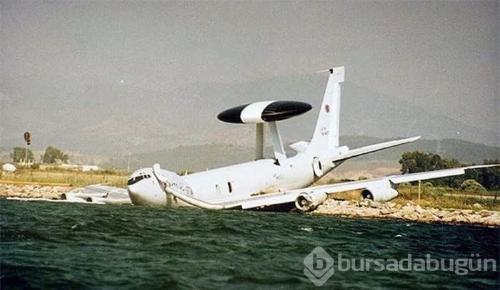 Kan donduran uçak kazaları