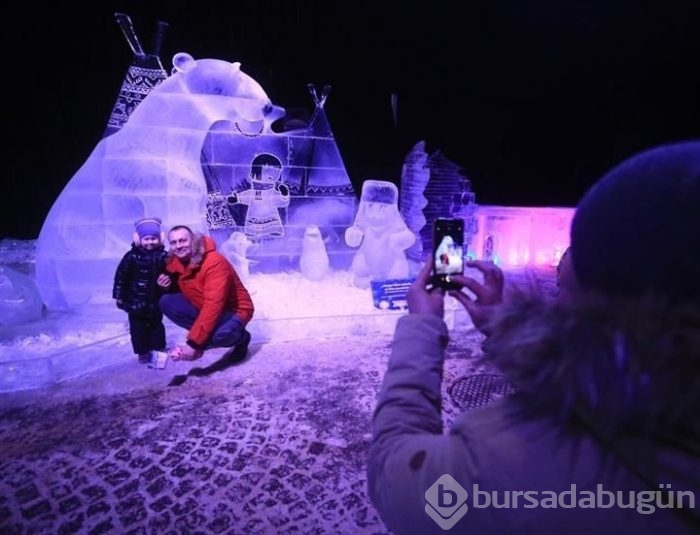 Rusya'da buz şöleni