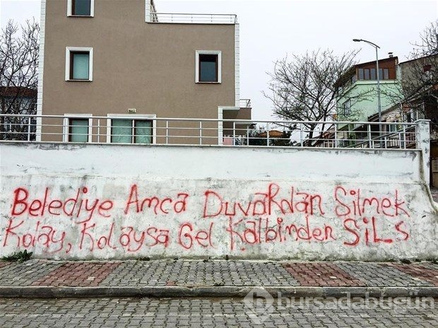 İlginç duvar yazıları