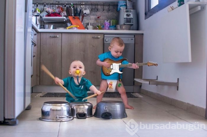 İkiz babasından yaratıcı fotoğraf projesi