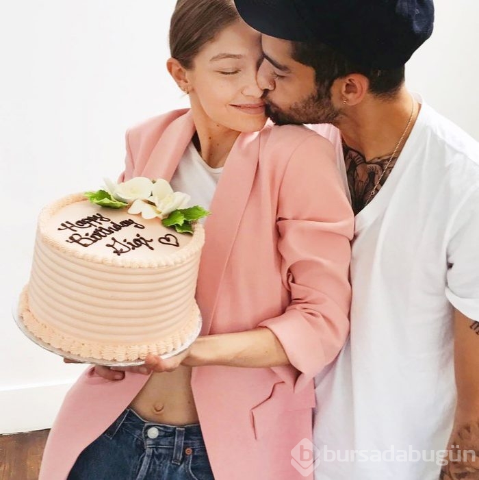 Gigi Hadid ve Zayn Malik'in yılbaşı hazırlığı