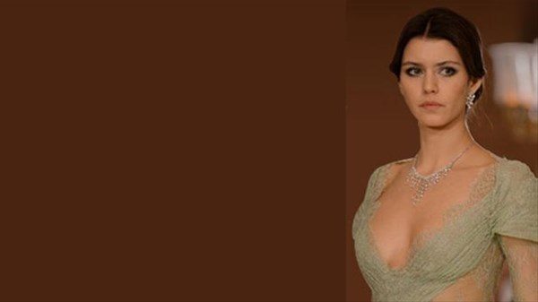 Beren Saat diyetisyene başladı!