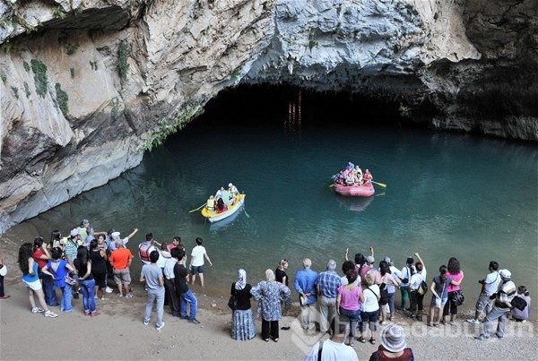 Antalya`da gizli cennet: Altınbeşik