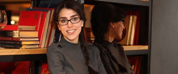 Yasemin Allen: Çi'deki sahnelerim bitti