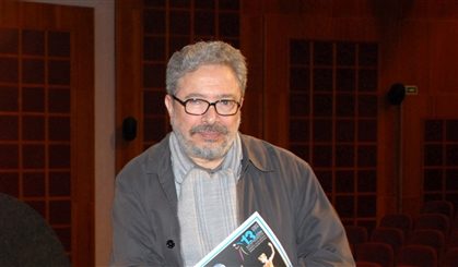 Yüzlerinde geçmişin izleri