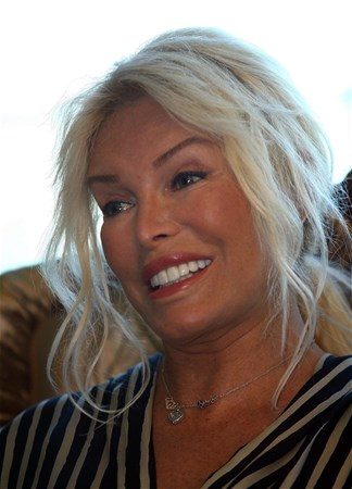 Ajda Pekkan İngiltere basınında