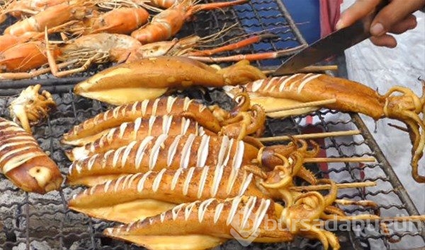 Tayland`ın sokak yemekleri
