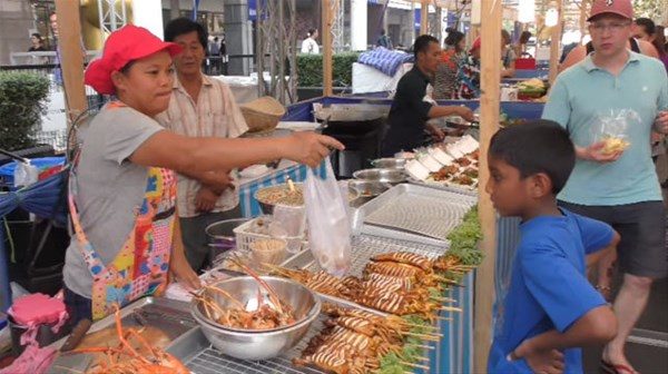 Tayland`ın sokak yemekleri
