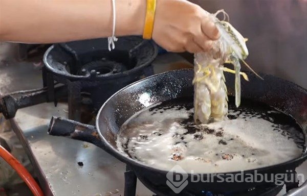 Tayland`ın sokak yemekleri
