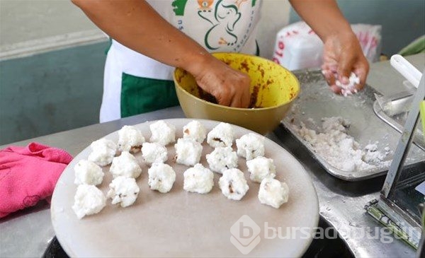 Tayland`ın sokak yemekleri
