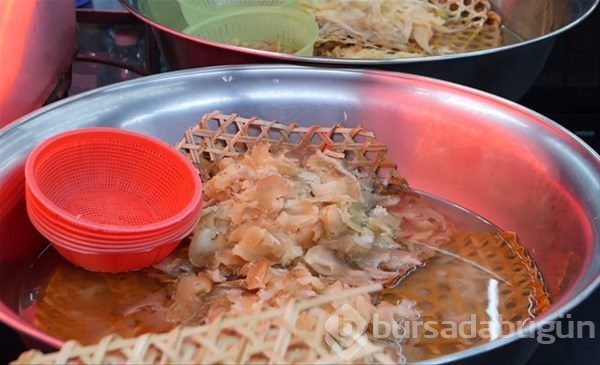Tayland`ın sokak yemekleri
