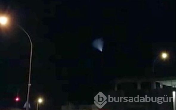 Tüm Türkiye'de görülen gizemli ışık hüzmesi gündem oldu!