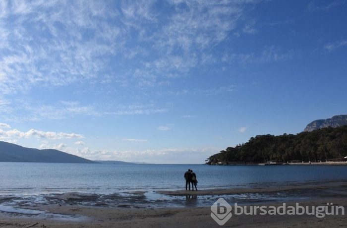 Muğla'da deniz suyu 25 metre çekildi
