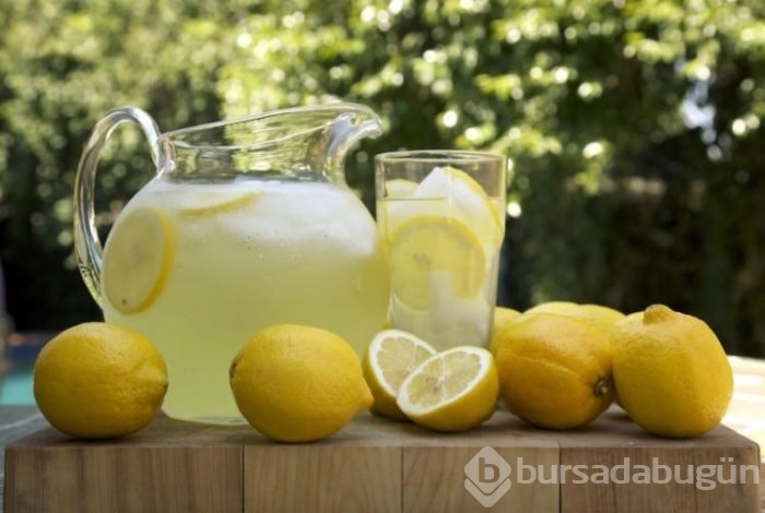 Limonlu su içmenin faydası
