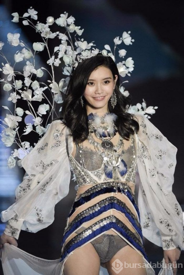Victoria's Secret meleklerinin makyajsız halleri