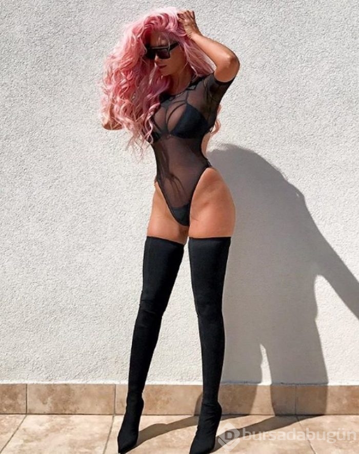 Jelena Karleusa'dan olay paylaşımlar