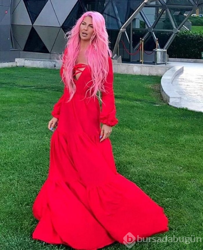 Jelena Karleusa'dan olay paylaşımlar