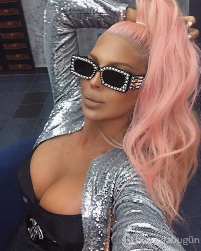 Jelena Karleusa'dan olay paylaşımlar