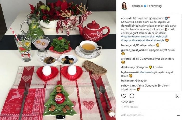 Ünlülerin Instagram paylaşımları (03.01.2018)