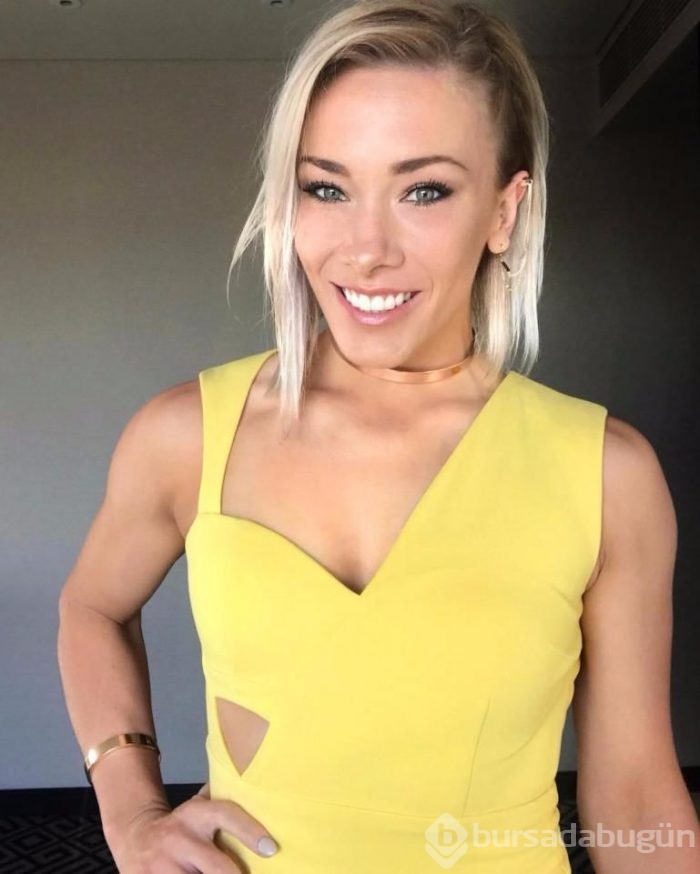 Caroline Buchanan kaza geçirdi!