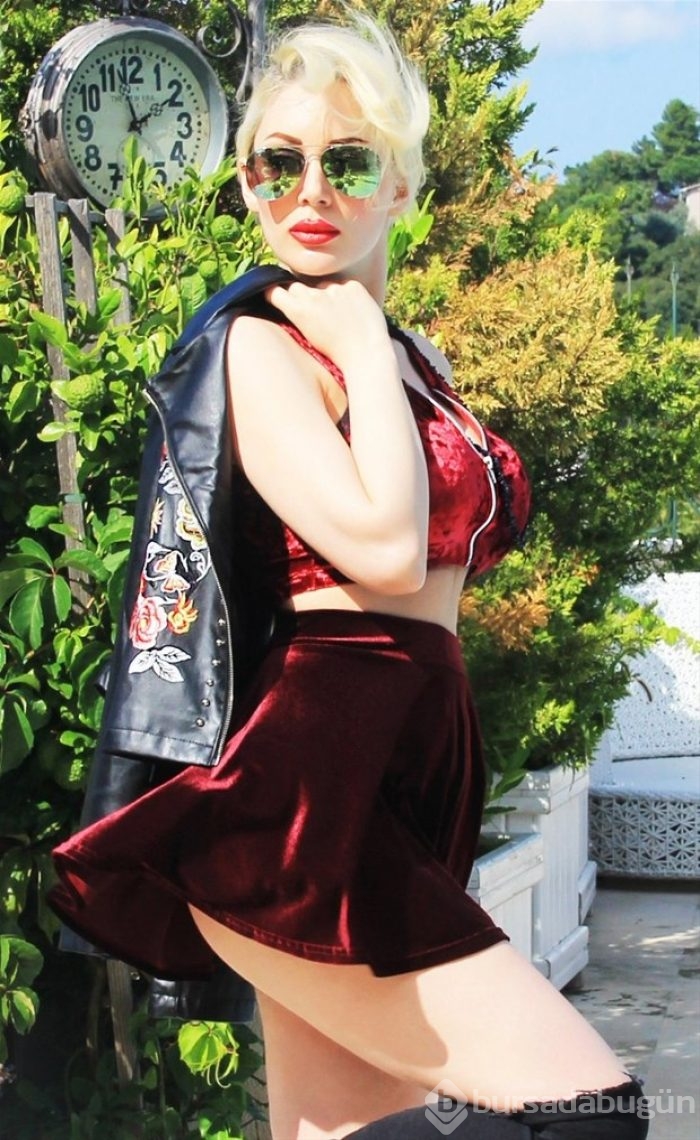 Adnan Oktar'ın kediciği Beril Koncagül