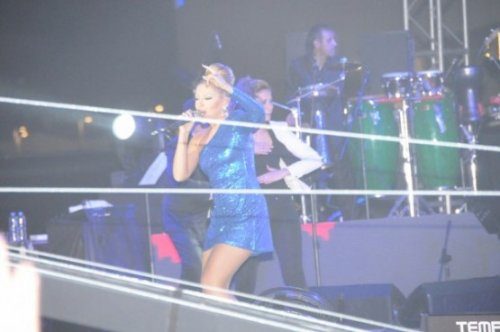 Hadise'nin konserden kalanlar